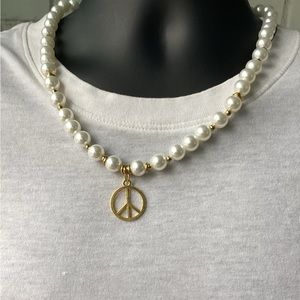 Men's Pearls N Peace Sign Necklace